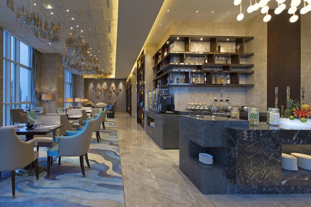 Pullman Yantai Center Hotel Екстериор снимка