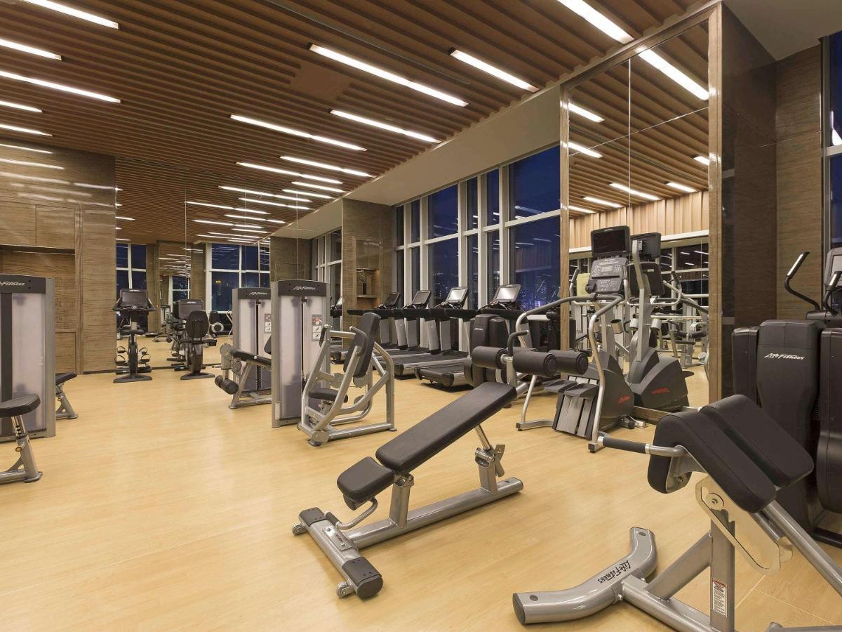 Pullman Yantai Center Hotel Екстериор снимка