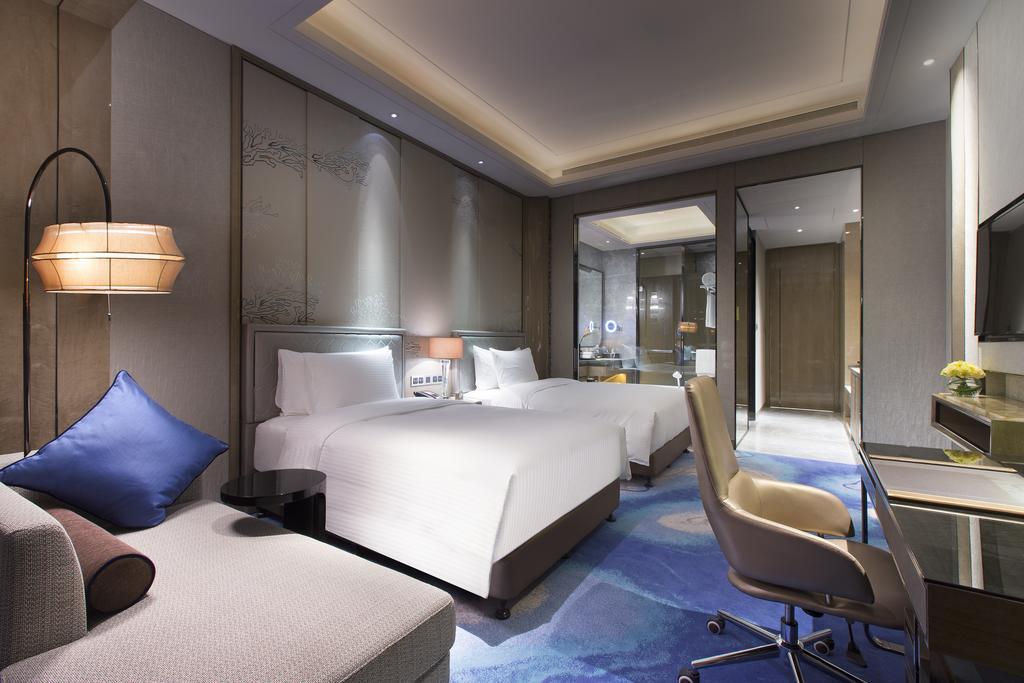 Pullman Yantai Center Hotel Стая снимка